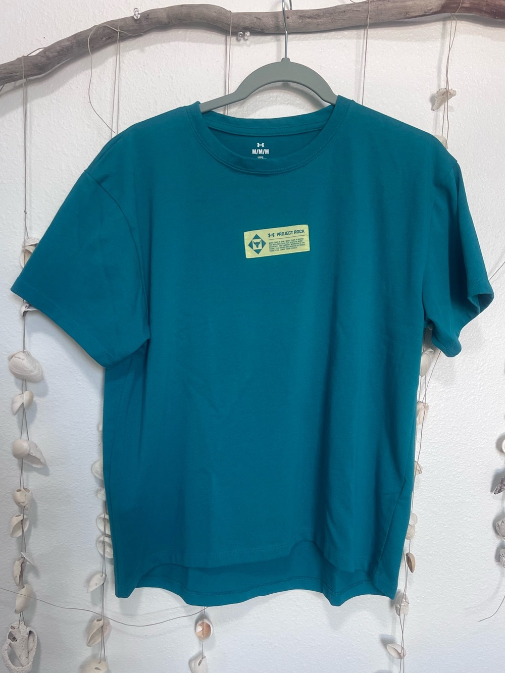 Under Armour Men’s Teal Crewneck T-Shirt with Small Chest Patch